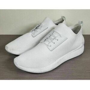 Kendall + Kylie Brandy Slip-On Sneaker, White, Womens Size 9 US